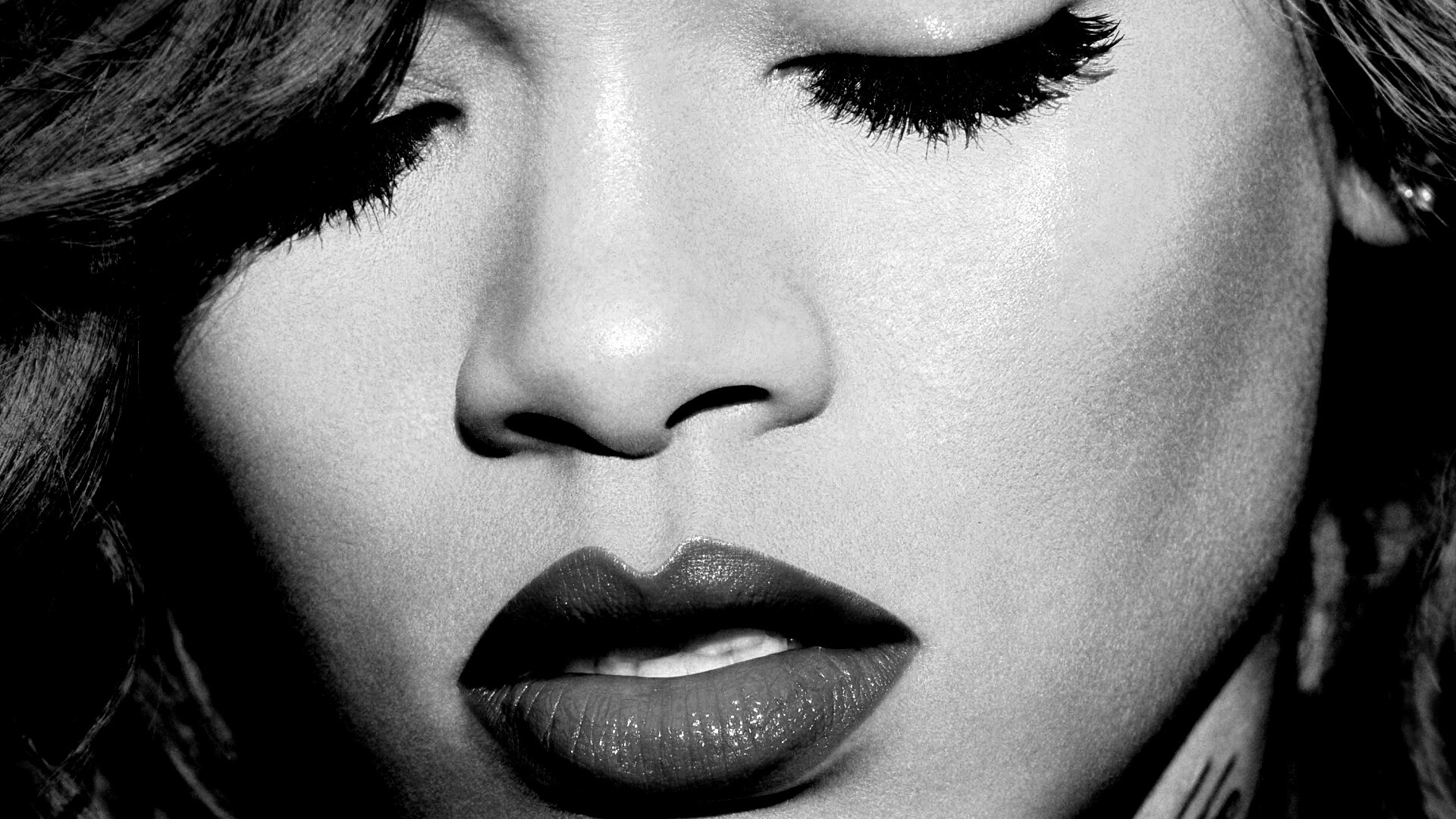 Рианна обои