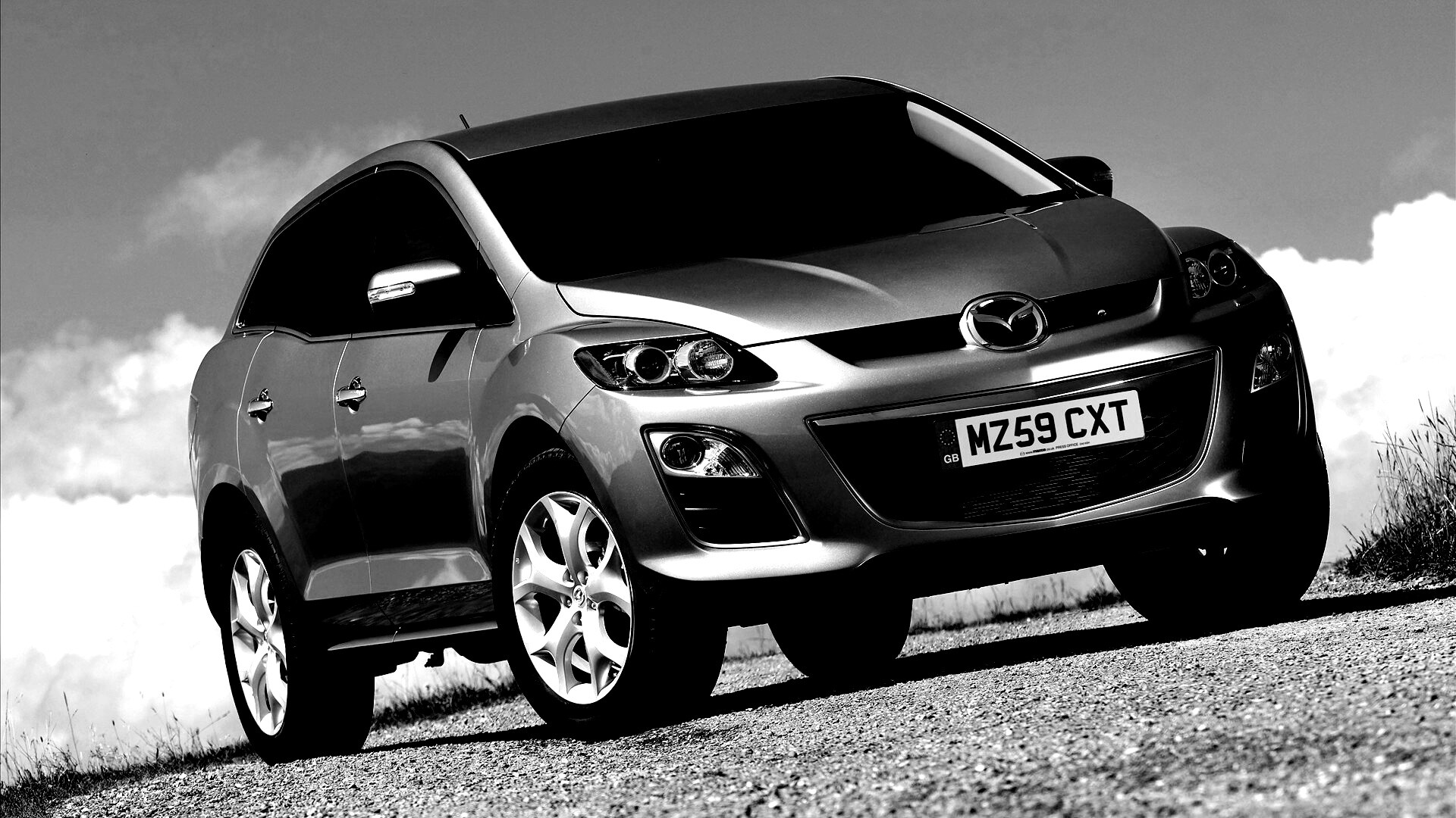 Кроссовер Mazda обои