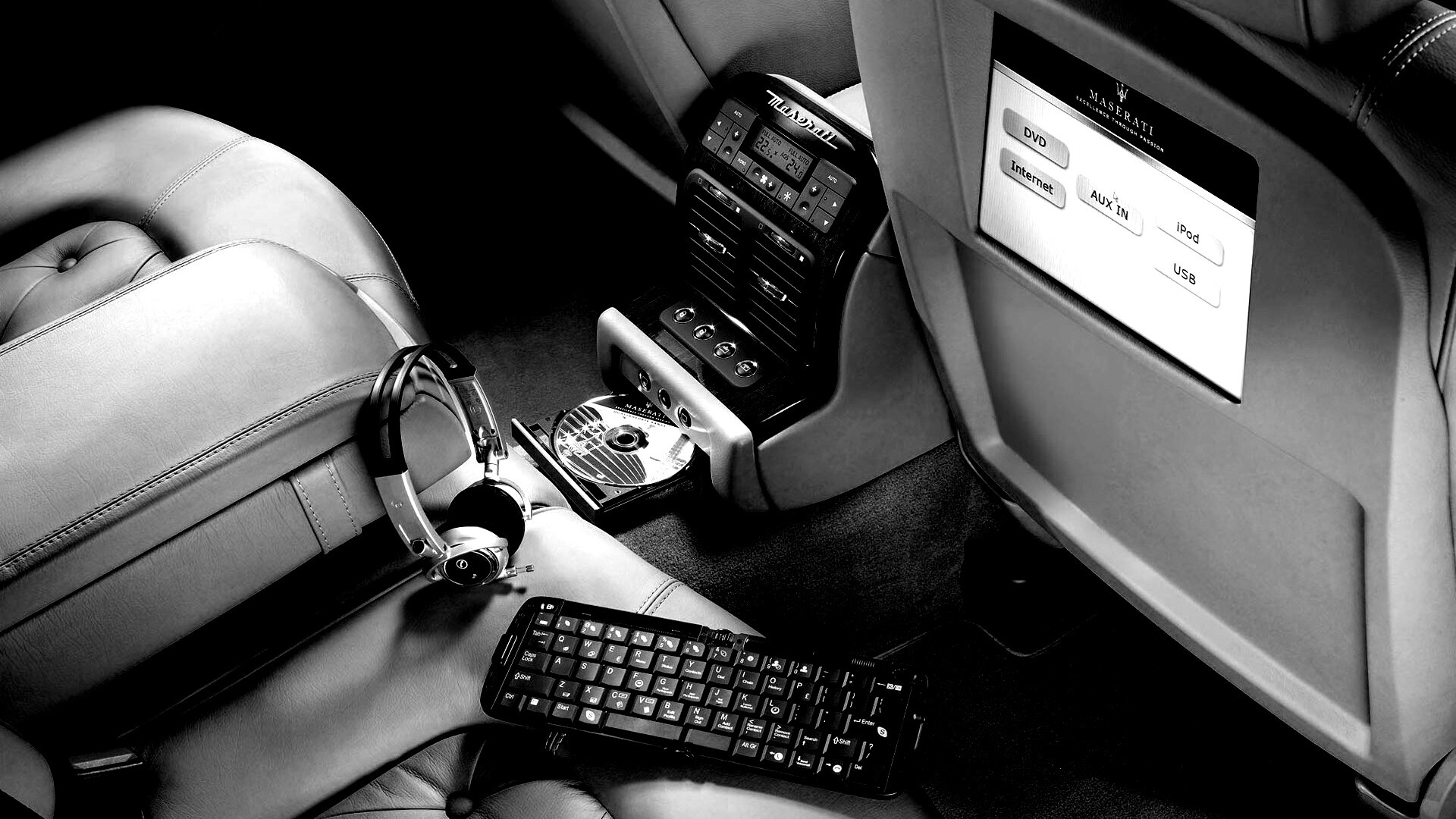 Салон Quattroporte обои