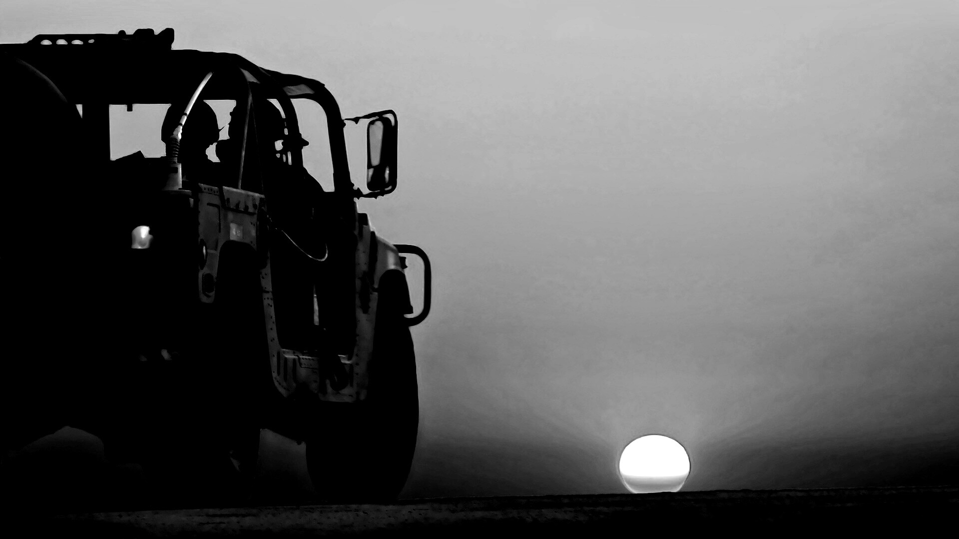 Военный Hammer обои