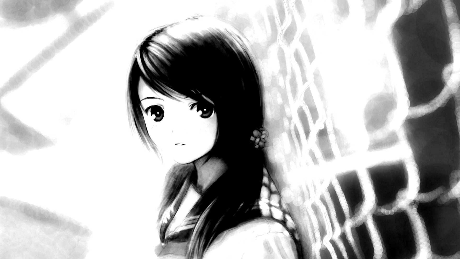 Девочка у сетчатого забора обои