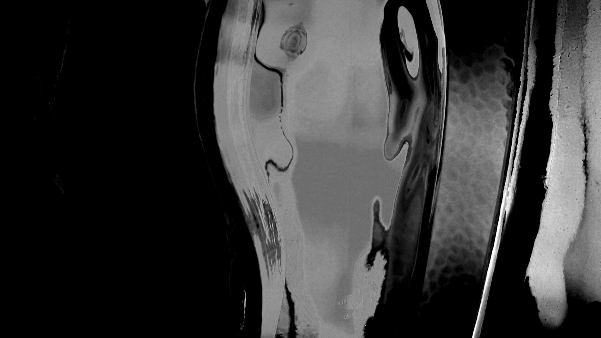 Абстрактное в бутылочном стекле обои