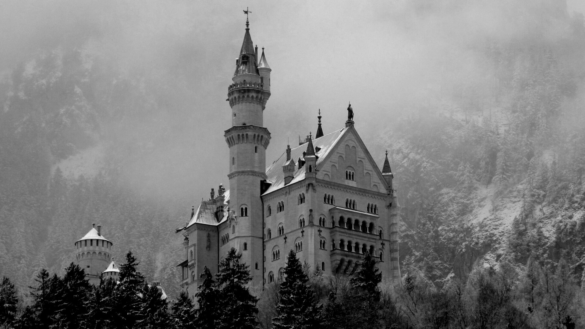 Заснеженный Нойшванштайн обои