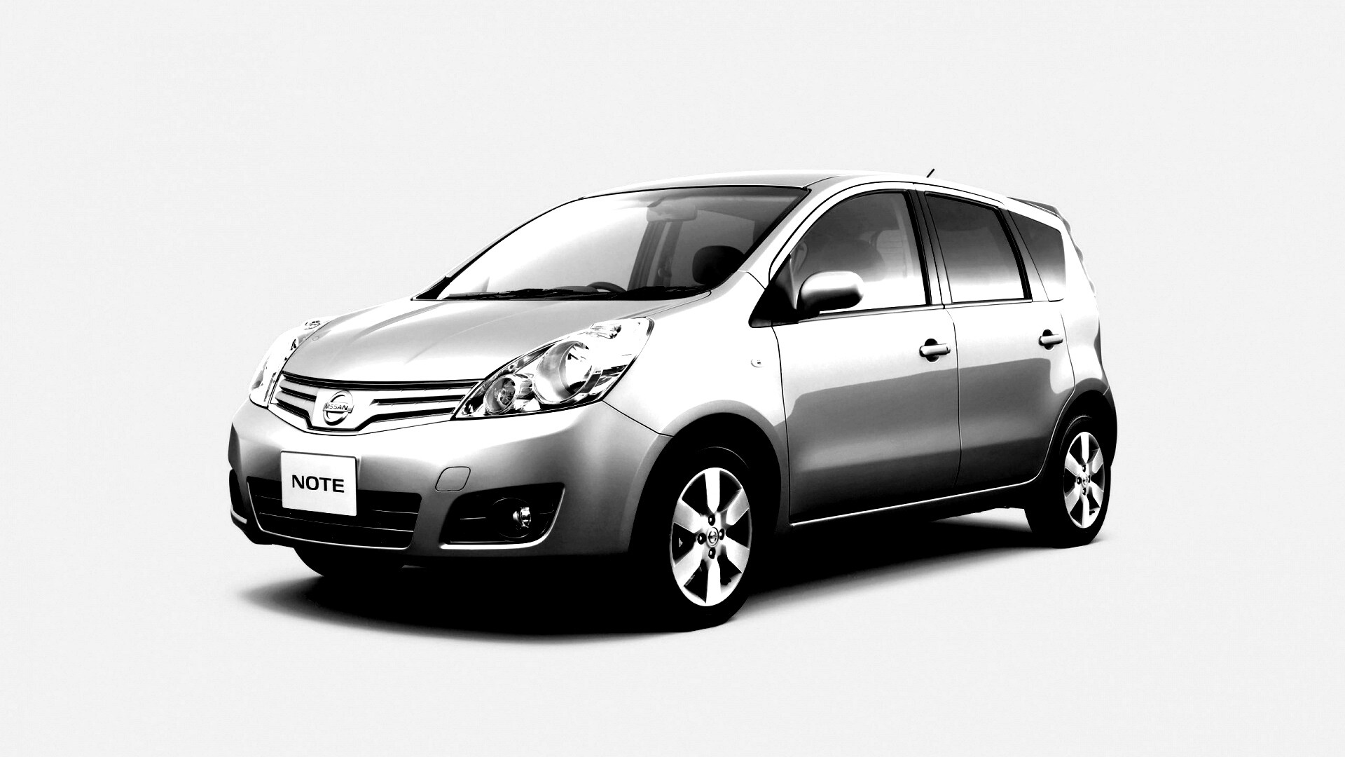 Nissan Note обои