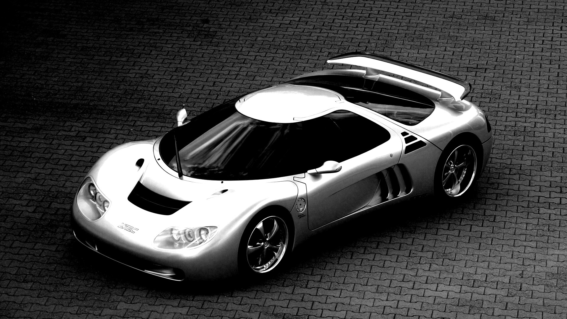 Красивый серебристый спорткар обои