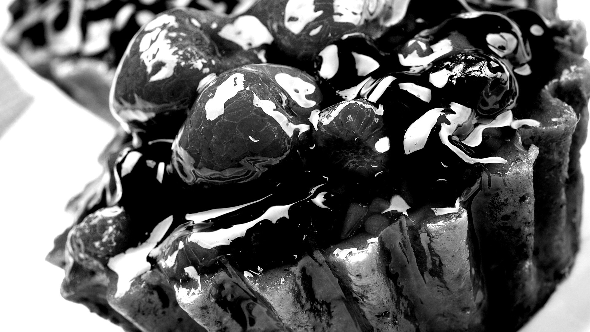 Восхитительная корзиночка с фруктами обои