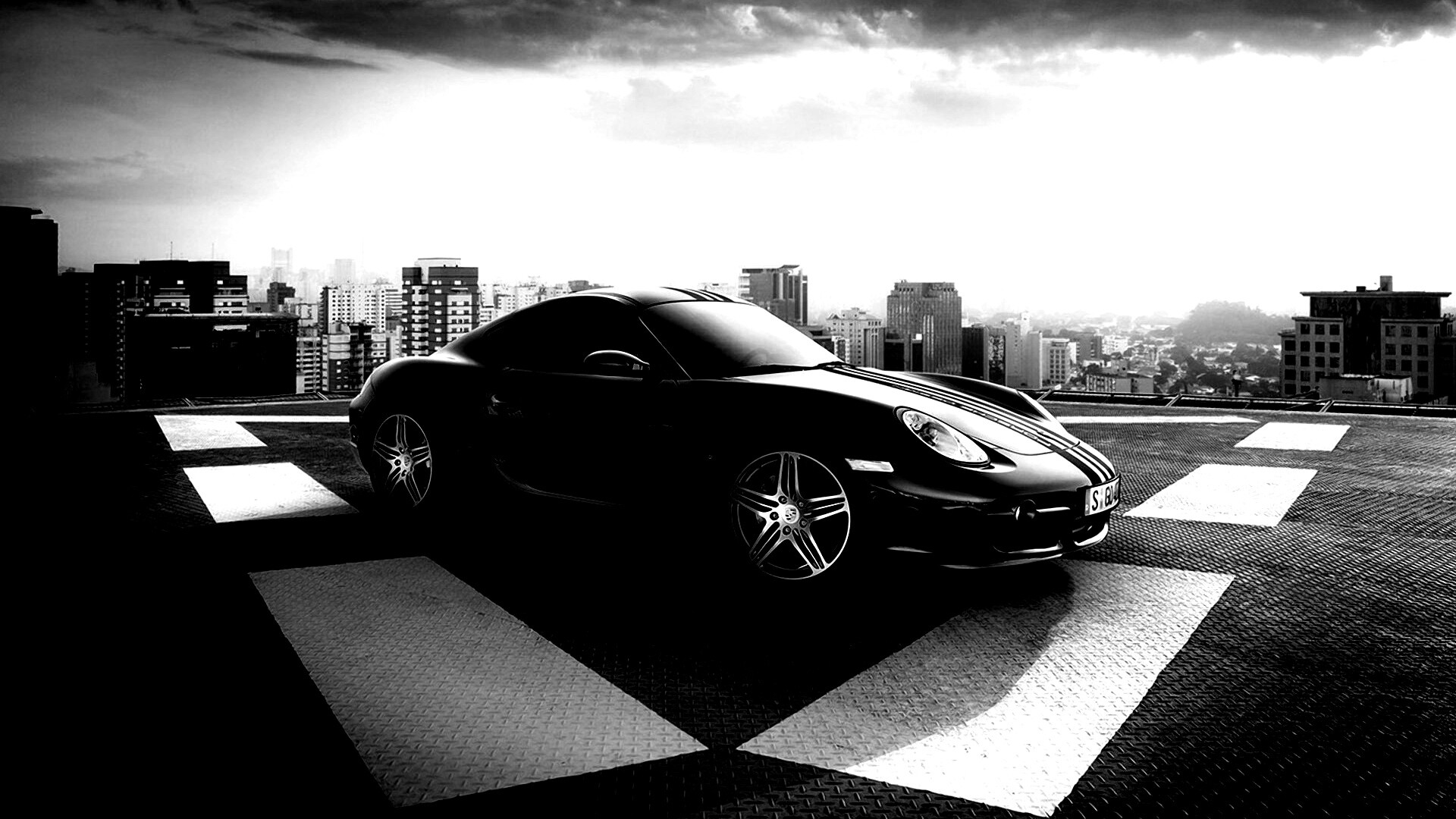 Порш на вертолетной площадке обои