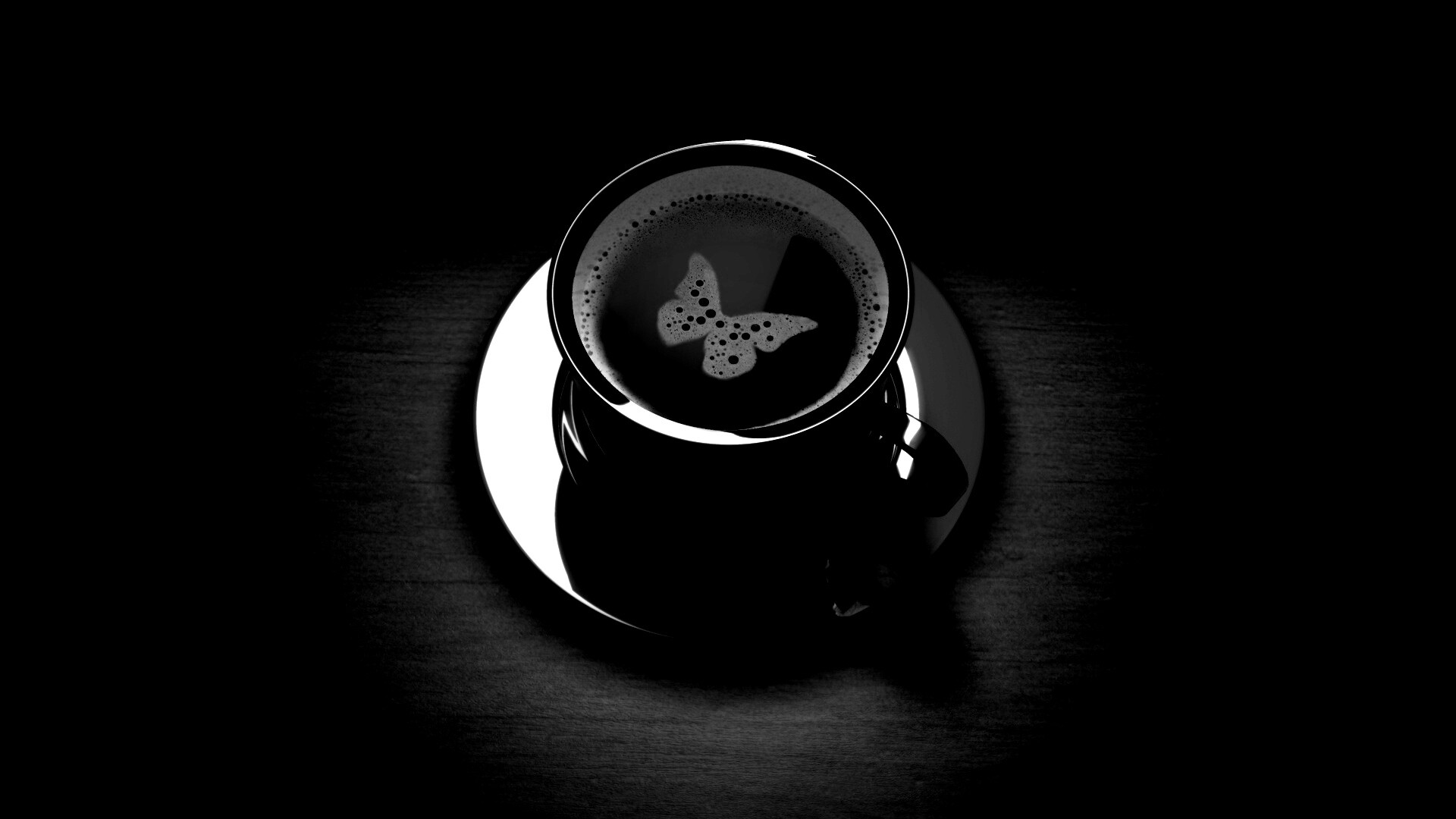 Чашка кофе с пенкой в форме бабочки обои