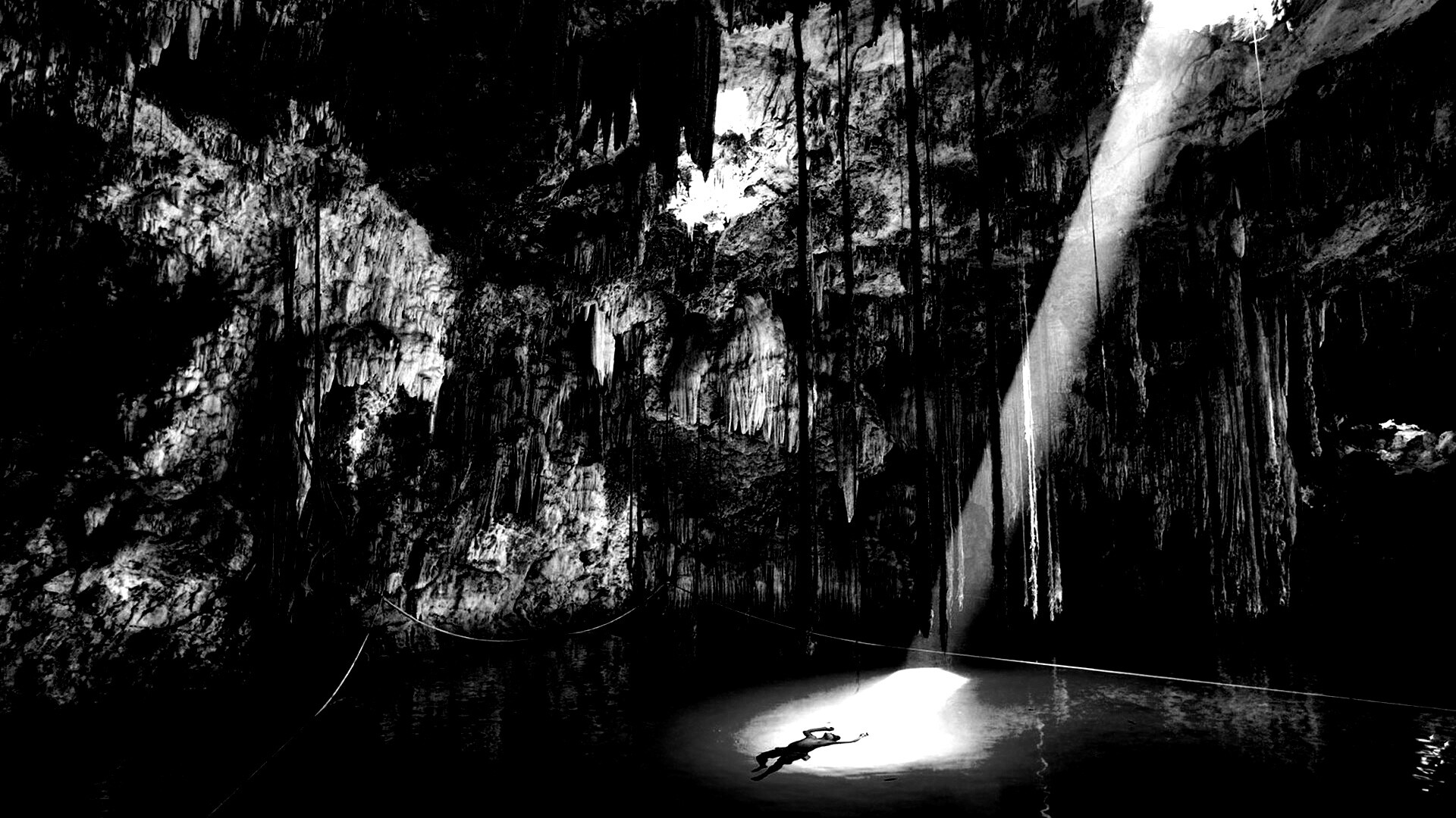 Пещера сталактитов обои