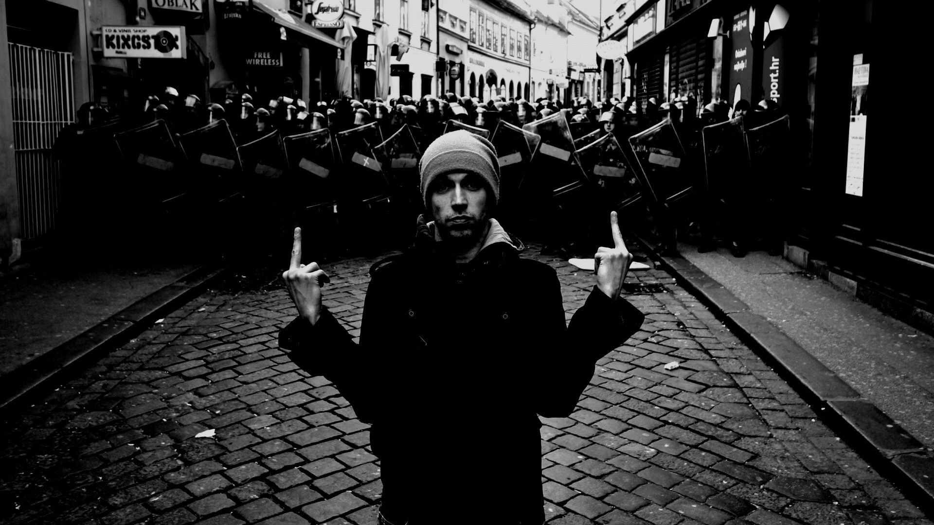 Против системы обои