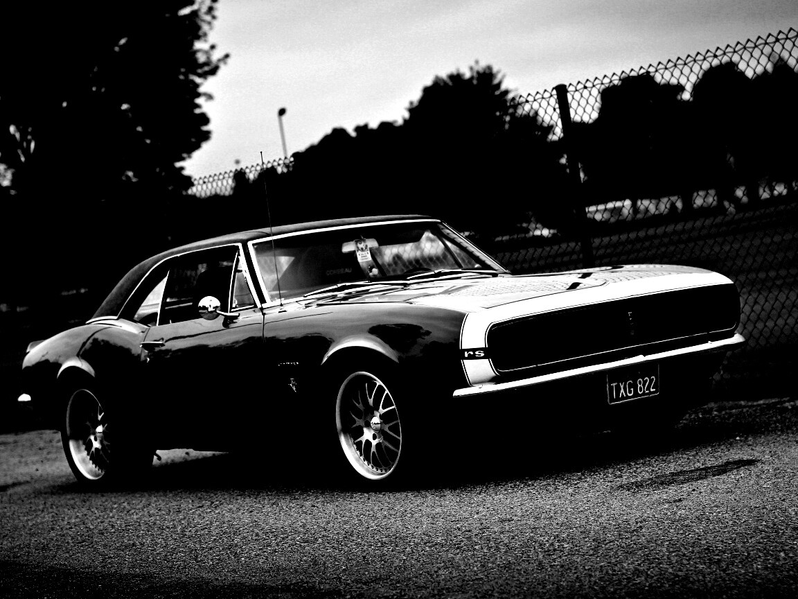 Красный монстор обои