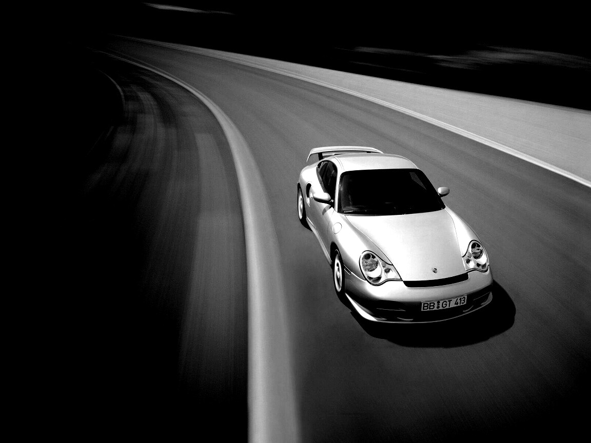 Порше на треке обои