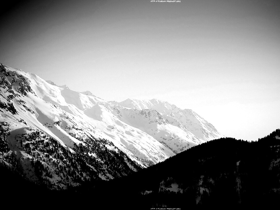 Горные вершины зимой обои