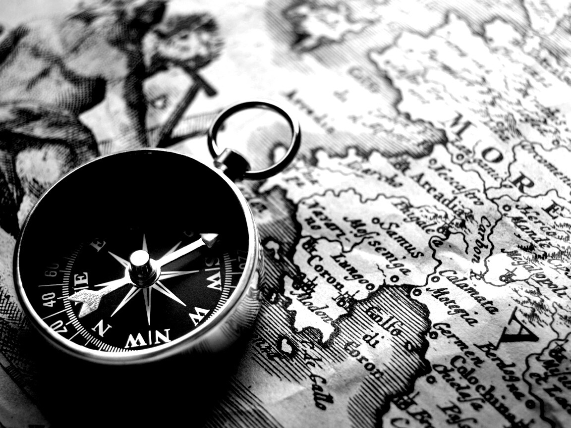 Компас и карта обои
