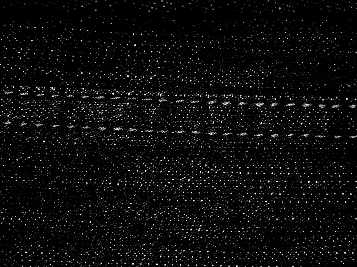 Темная джинсовая ткань со строчкой обои