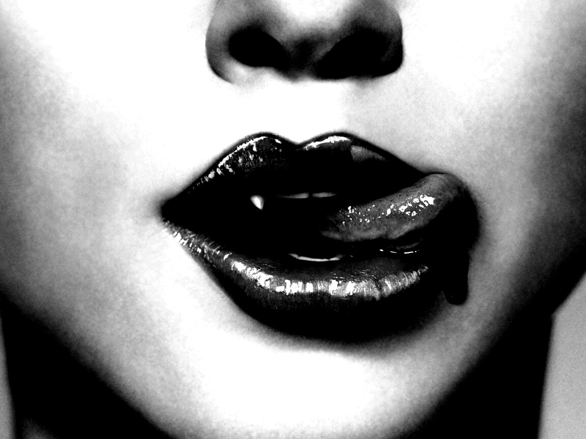 Вампир обои