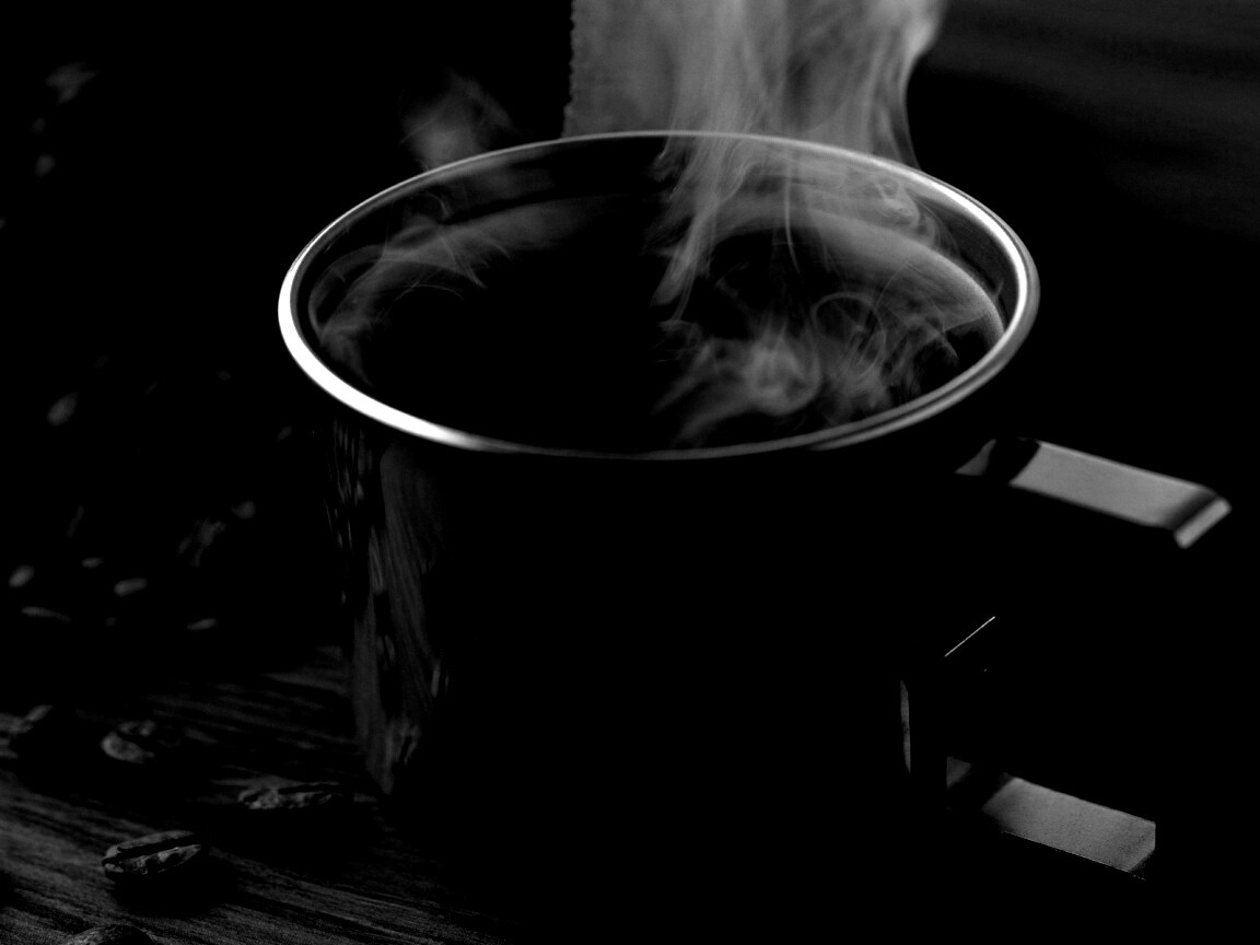 Чашка свежесваренного кофе обои