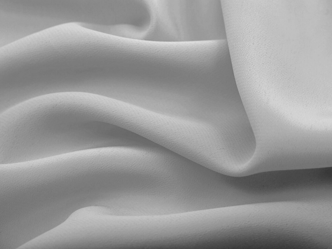 Розовая ткань обои