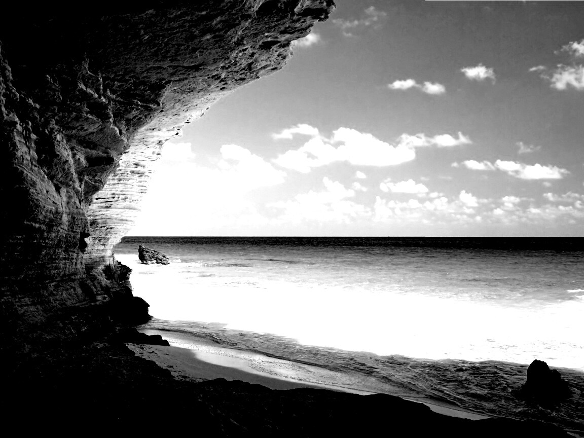 Скальный морской берег обои