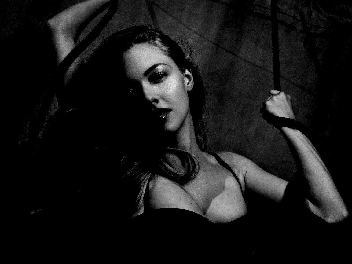 Аманда Сейфрид обои