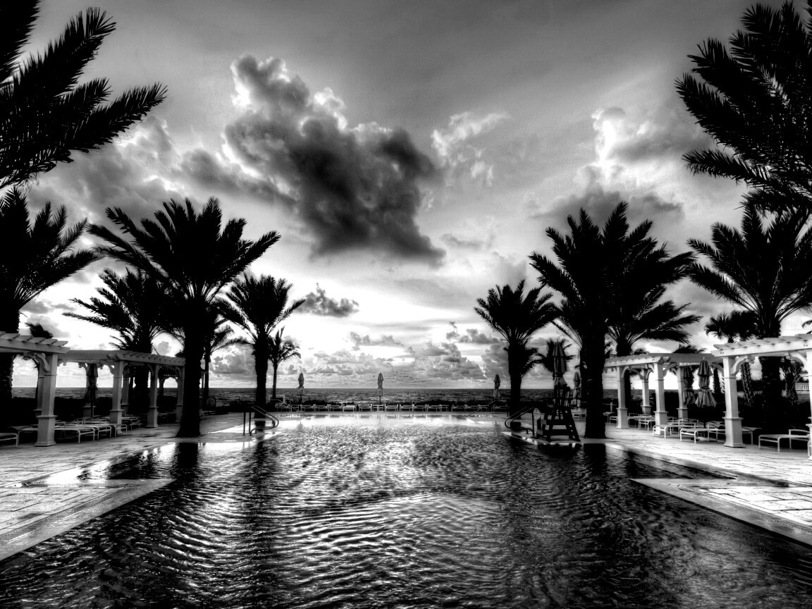 Бассейн обои