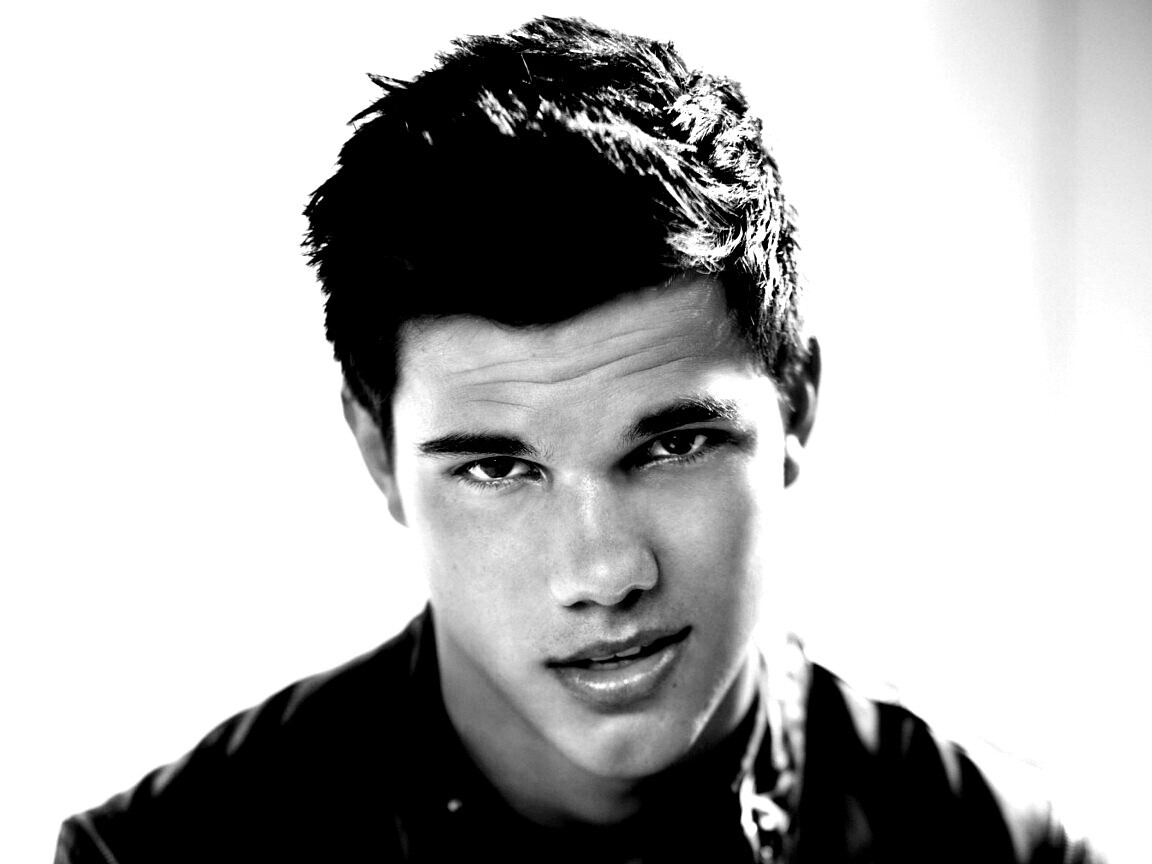 Тайлор Лотнер обои