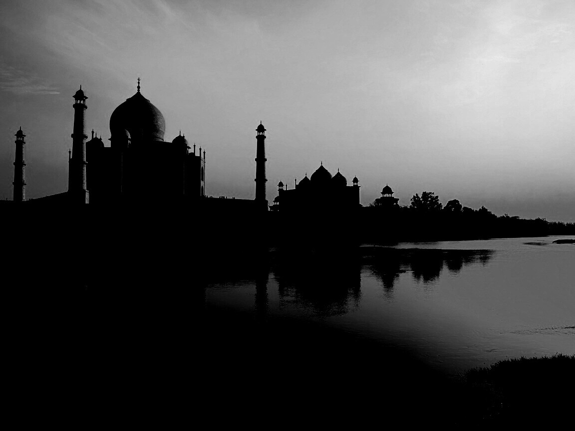 Тадж Махал в сумерках обои
