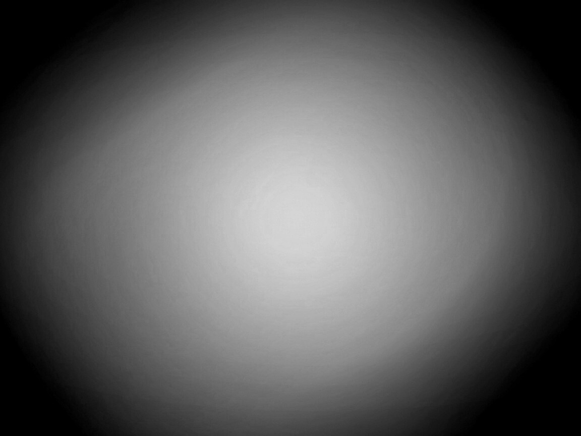 Свет на вишнёвом фоне обои