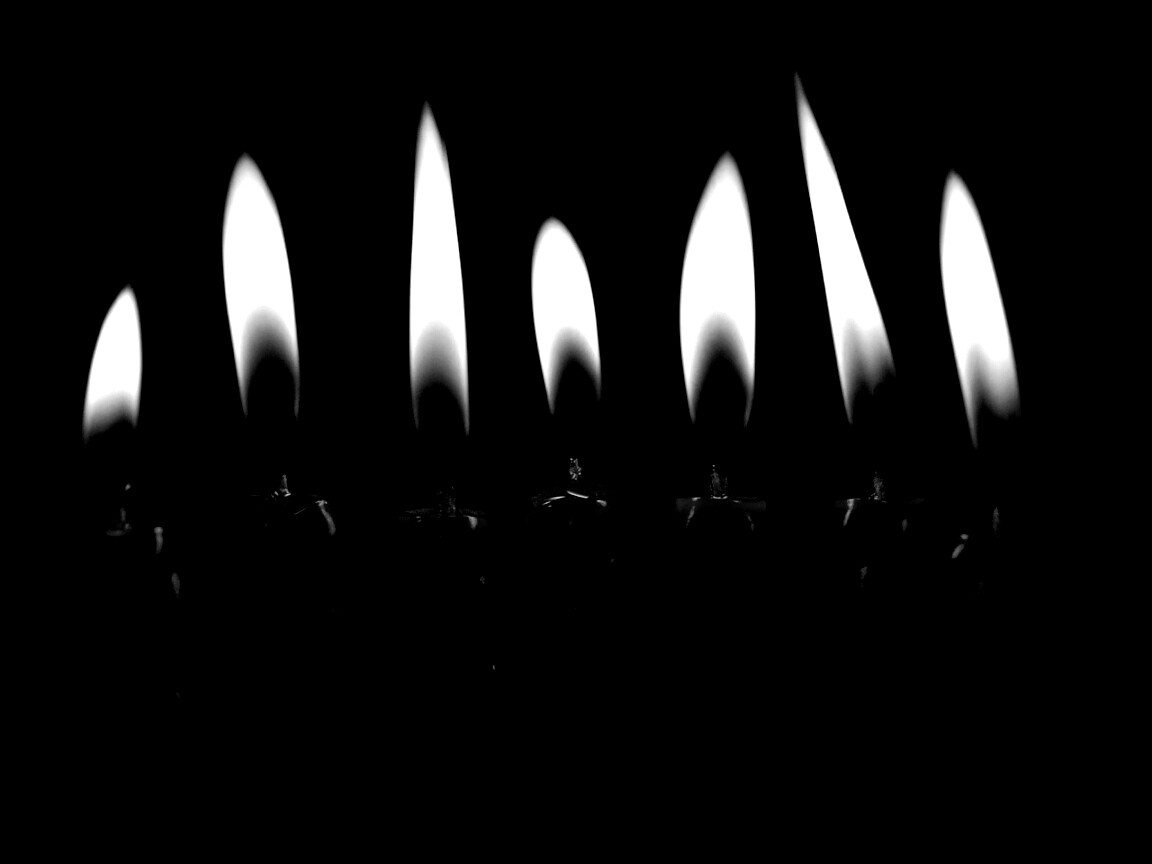 Красные свечи обои