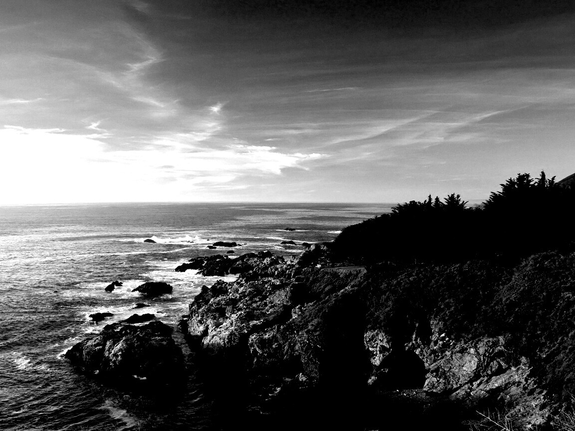 Скалистый берег обои