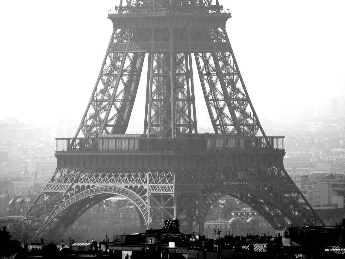Эйфелева башня в Париже обои