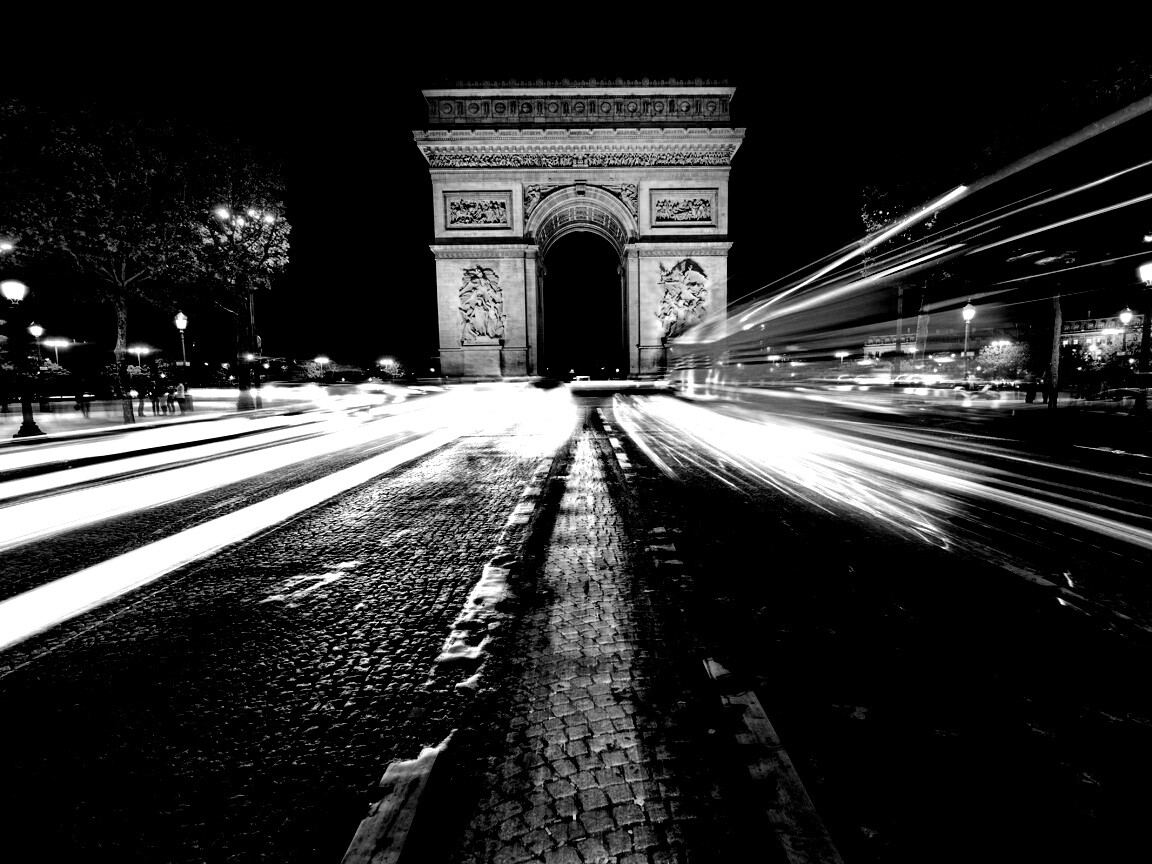 Елисейские поля с Триумфальной аркой обои