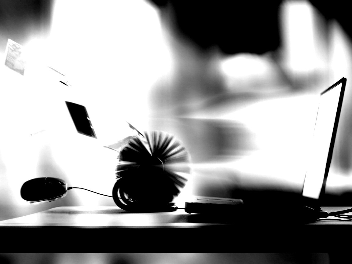 Дуновение цифрового ветра обои