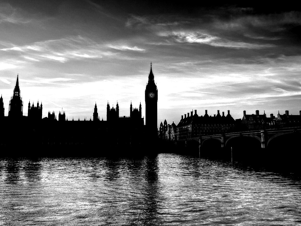 Биг-Бен на берегу Темзы обои