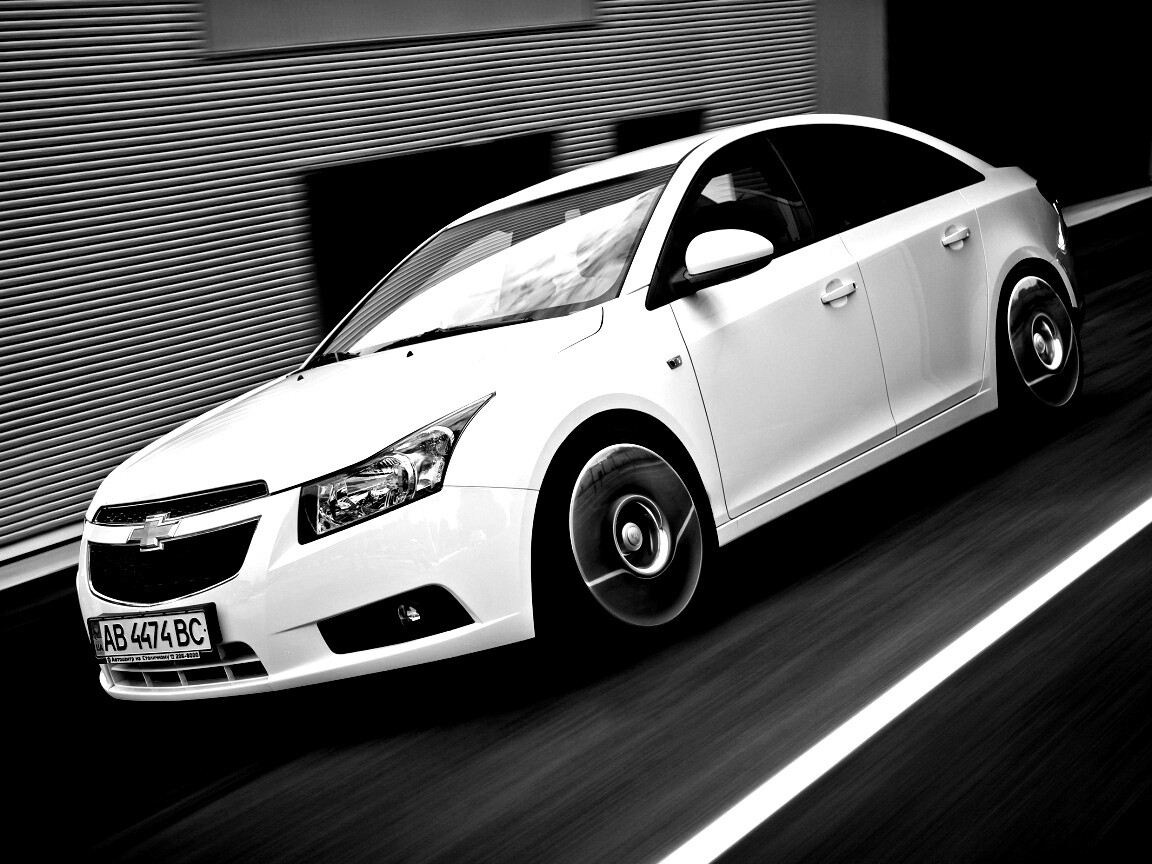 Chevrolet Круз белый седан обои