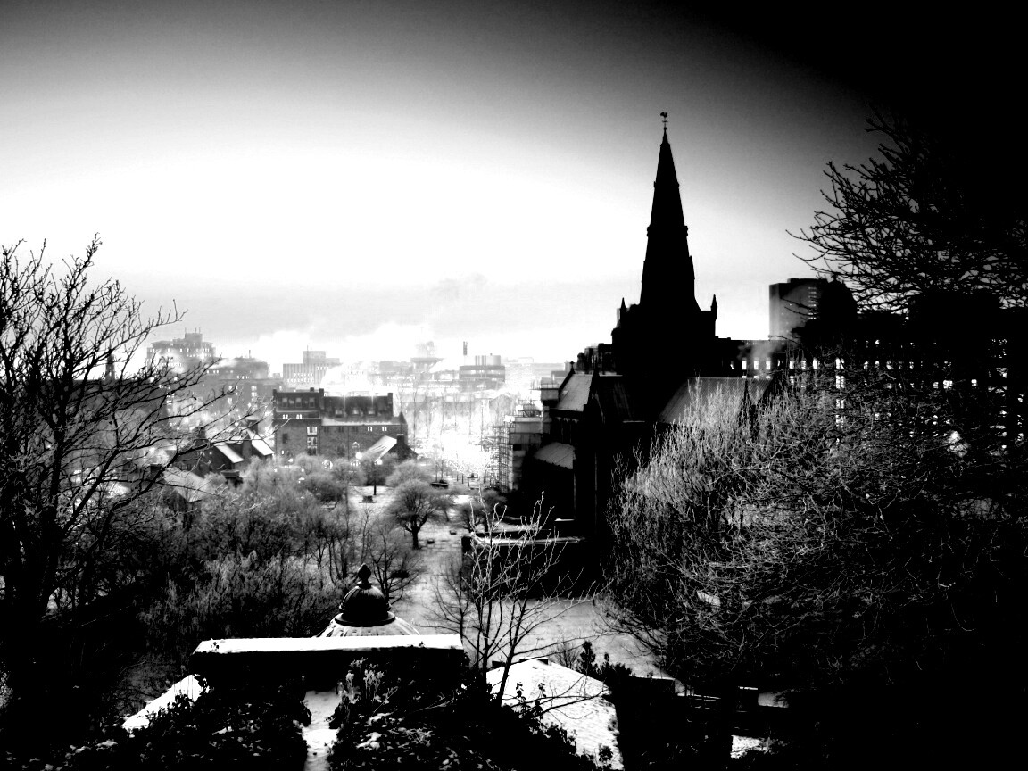 Закатный город зимой обои