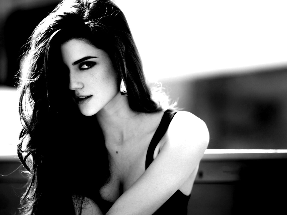 Мимолетный взгляд обои