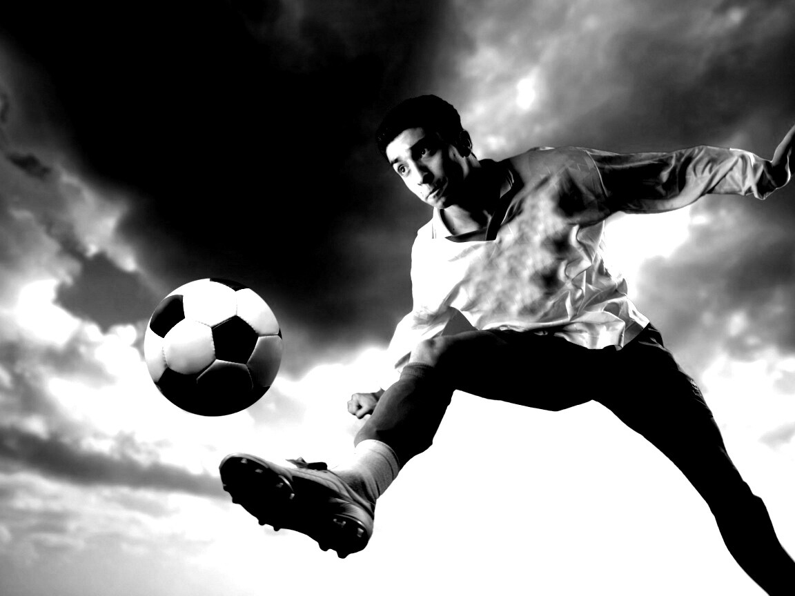 Футболист обои