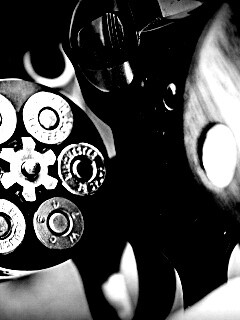 Револьвер обои