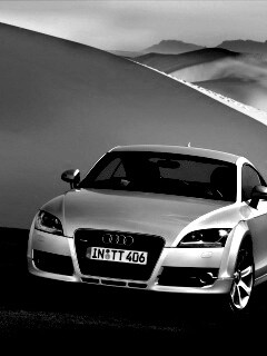 Audi TT на фоне снега обои