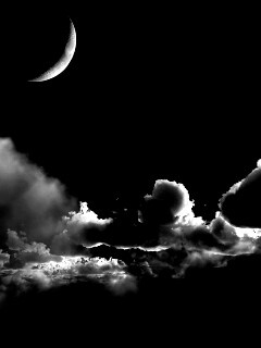 Облака и луна в ночном небе обои
