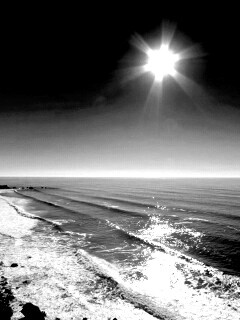 Солнце над морем обои