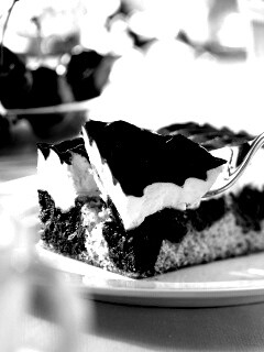 Вишневое пирожное обои