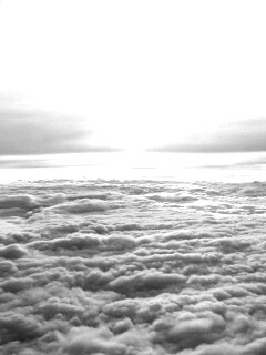 Над облаками обои