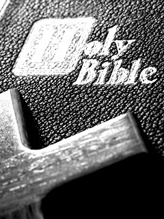 Святая книга обои