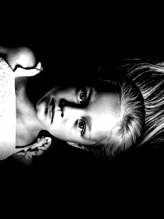 Маленькая девочка обои