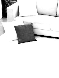 Диван с подушками обои