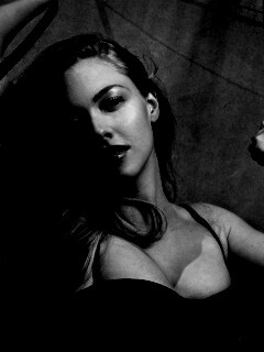 Аманда Сейфрид обои