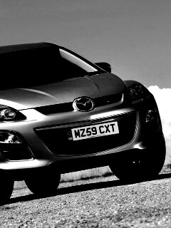 Кроссовер Mazda обои