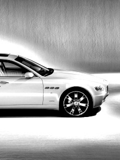 Maserati Quattroporte сбоку обои